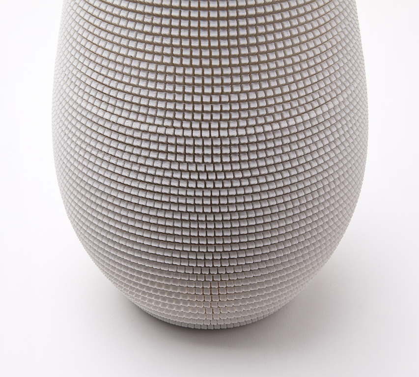 3D프린팅으로 제작된 큐브 꽃병(cube vase) 4
